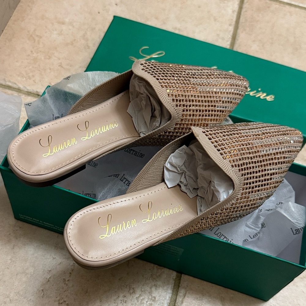 Lauren Lorraine NEW in Box  Gold Embellished Pointed Toe Mules Size 7.5